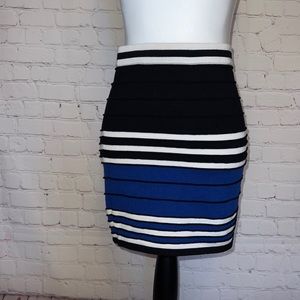 Bongo size Large mini skirt